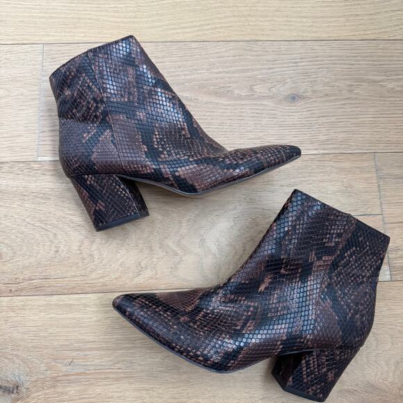 Steve Madden Missie Brown Snakeskin Vegan Leather Ankle Booties size 7.5- Fall - Picture 8 of 10